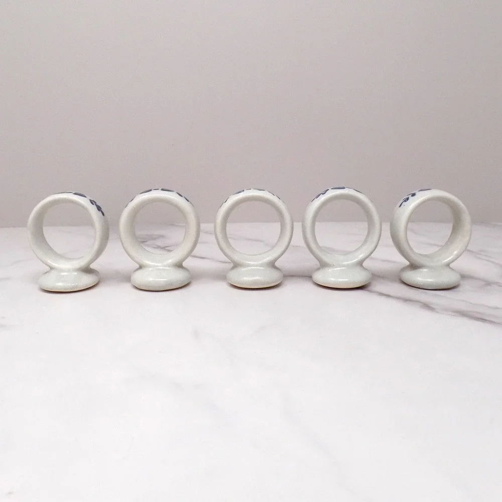 Vintage Ceramic Pfaltzgraff Yorktowne Napkin Rings, set of 5  (1980s-90s)